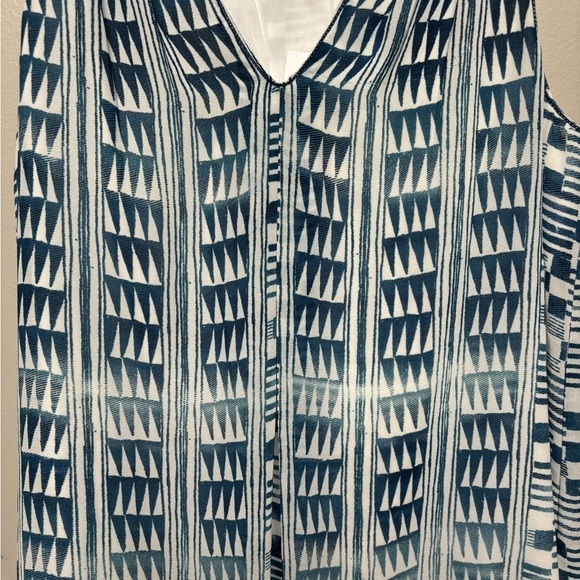 NWT- Max Studio Sleeveless dress - Picture 4 of 7